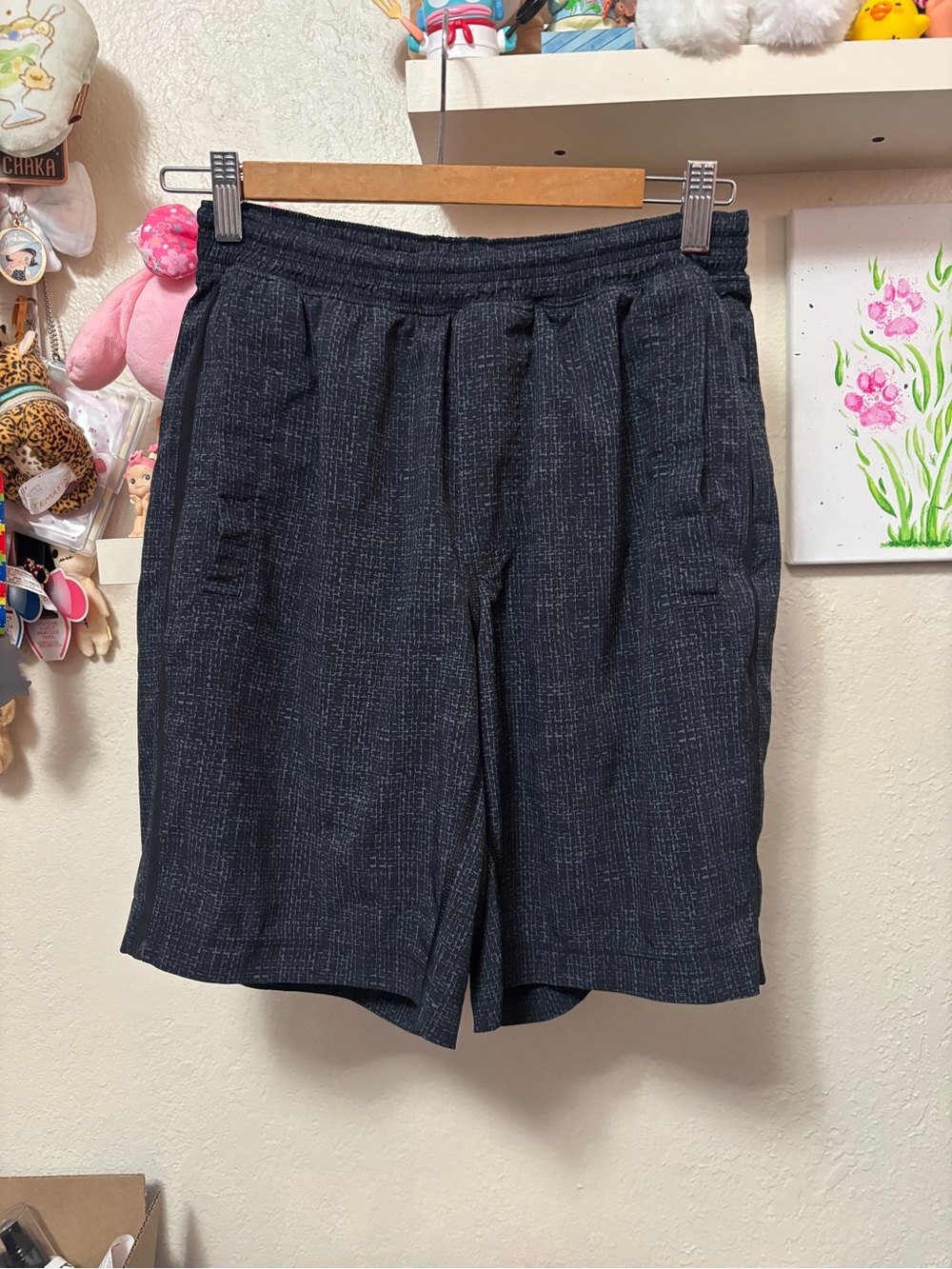 Lululemon Mens Pace Breaker Size Medium